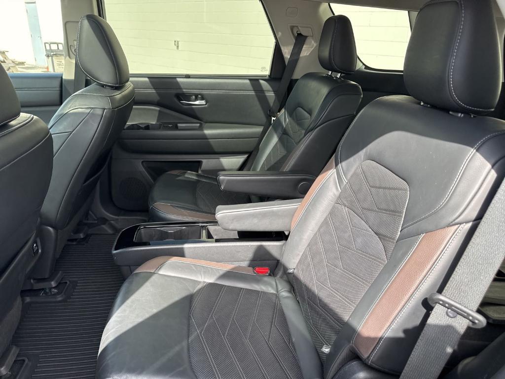 used 2022 Nissan Pathfinder car, priced at $29,799
