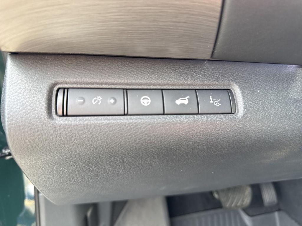 used 2022 Nissan Pathfinder car, priced at $29,799