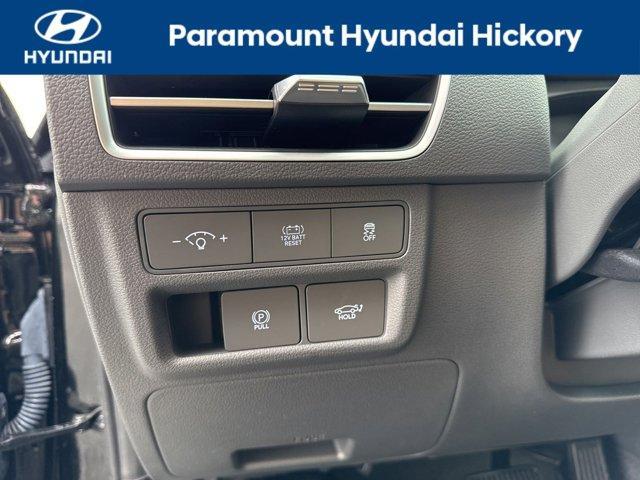 used 2025 Hyundai Sonata Hybrid car, priced at $34,900