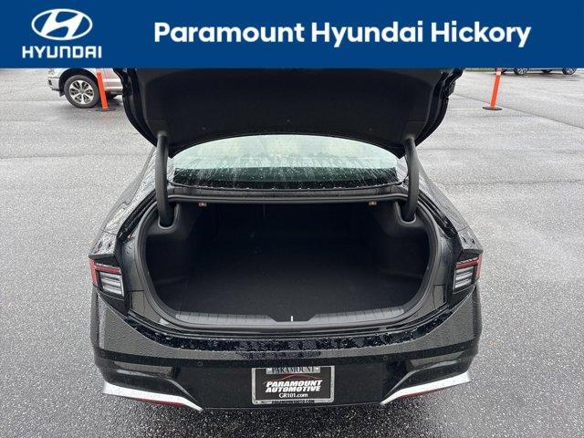 used 2025 Hyundai Sonata Hybrid car, priced at $34,900