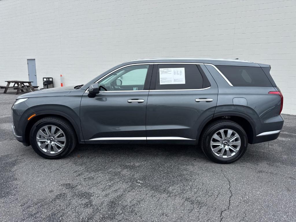 used 2025 Hyundai Palisade car, priced at $37,900