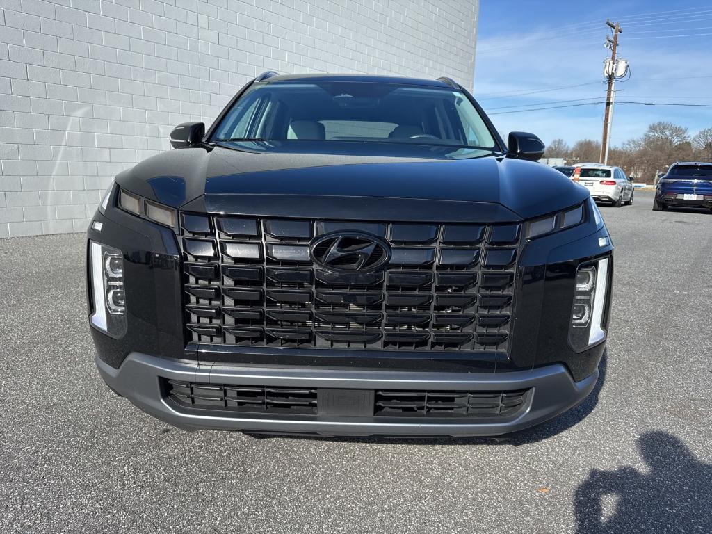used 2025 Hyundai Palisade car, priced at $36,900