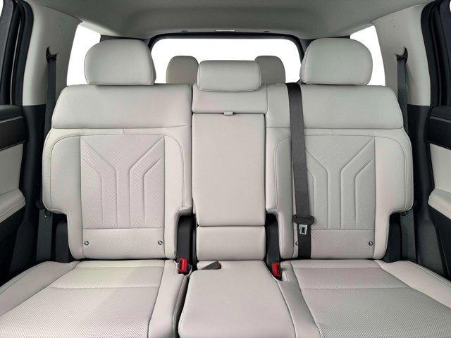 new 2026 Hyundai SANTA FE HEV car