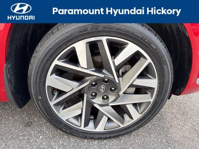 used 2023 Hyundai Santa Fe car, priced at $30,900