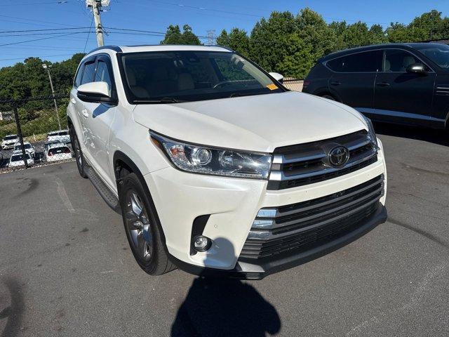 used 2019 Toyota Highlander car, priced at $27,799