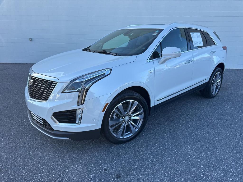 used 2021 Cadillac XT5 car, priced at $31,900