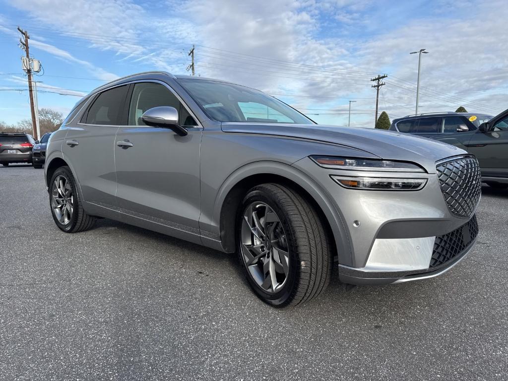 used 2025 Genesis Electrified GV70 car, priced at $51,900