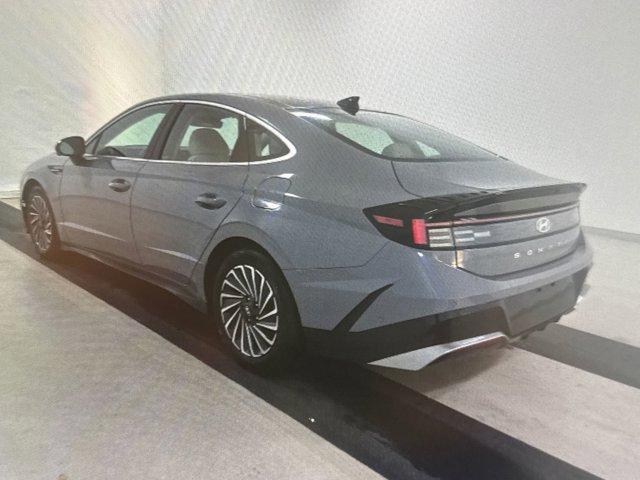 used 2025 Hyundai Sonata Hybrid car, priced at $36,799