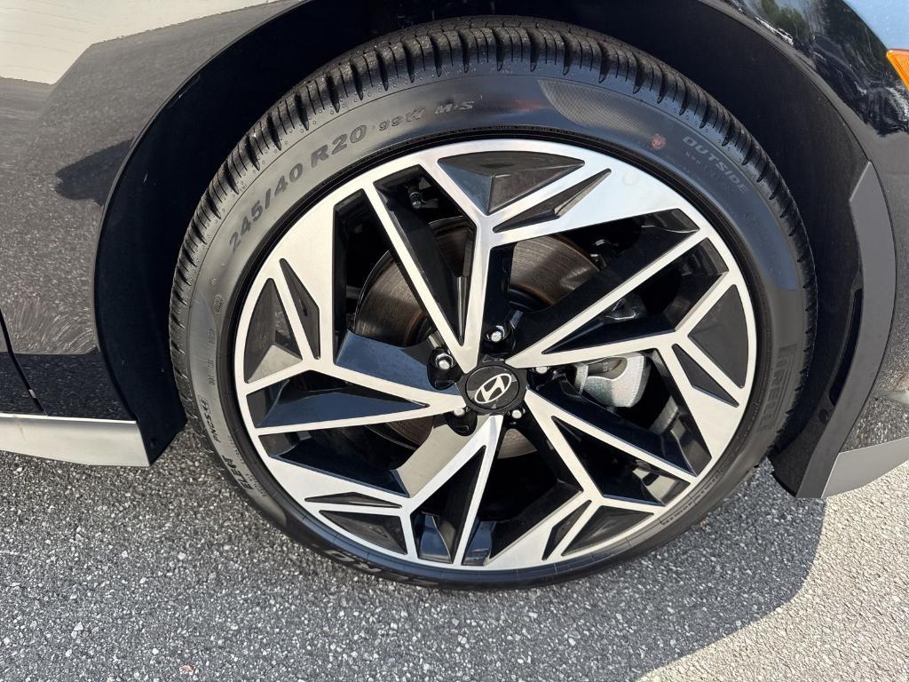 used 2025 Hyundai IONIQ 6 car, priced at $45,900