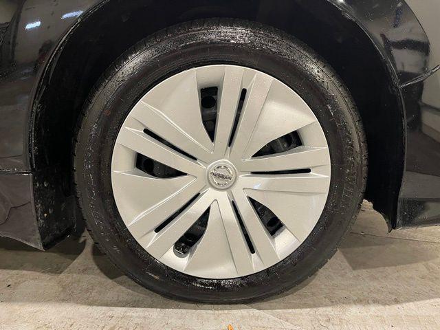 used 2022 Nissan Leaf car, priced at $12,300