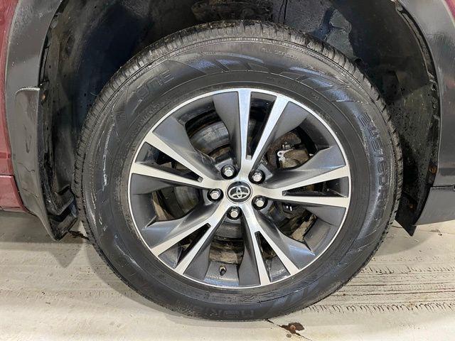 used 2018 Toyota Highlander car, priced at $19,500