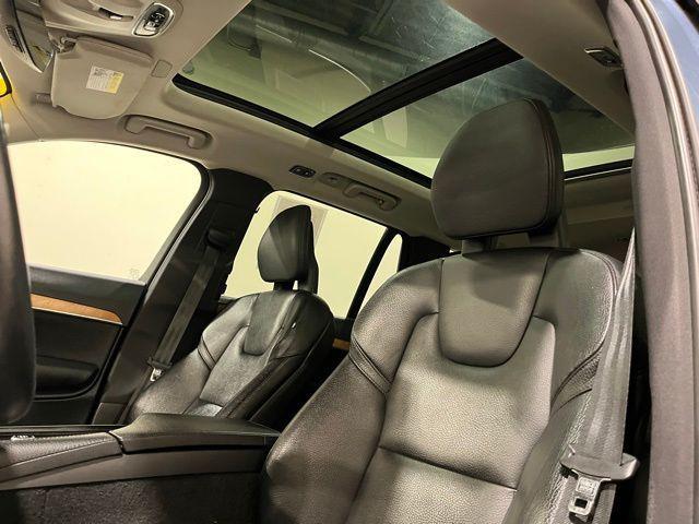 used 2021 Volvo XC90 car, priced at $21,900