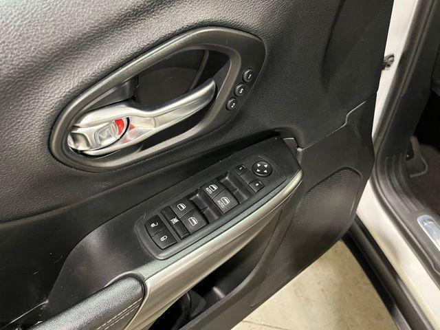 used 2020 Jeep Cherokee car, priced at $17,800