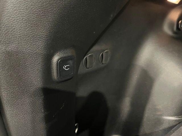 used 2020 Jeep Cherokee car, priced at $17,800