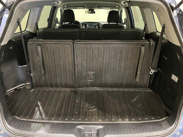used 2018 Toyota Highlander car, priced at $16,200