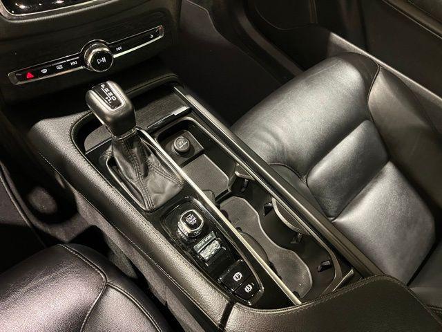 used 2020 Volvo XC90 car, priced at $19,400