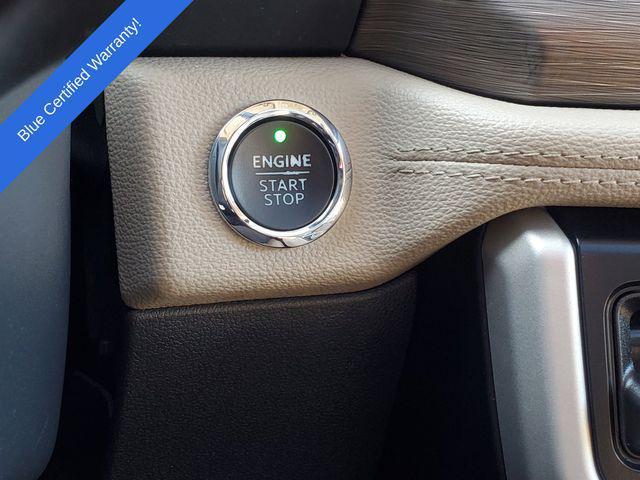 used 2024 Ford Expedition car, priced at $44,555