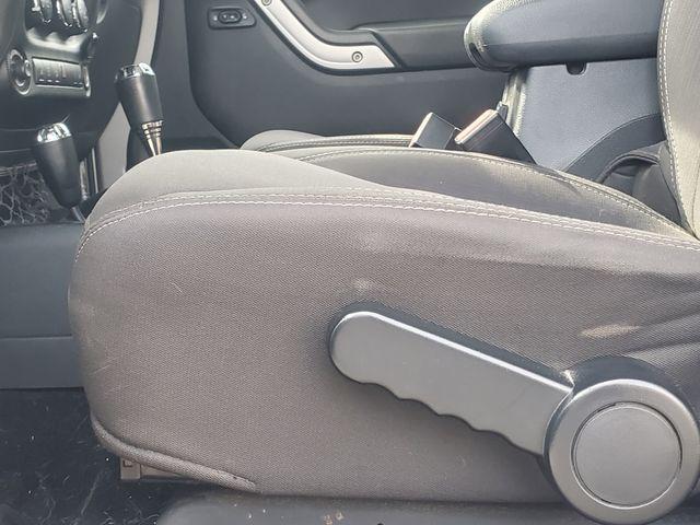 used 2015 Jeep Wrangler Unlimited car, priced at $10,900