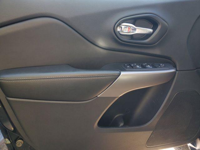 used 2021 Jeep Cherokee car, priced at $13,900