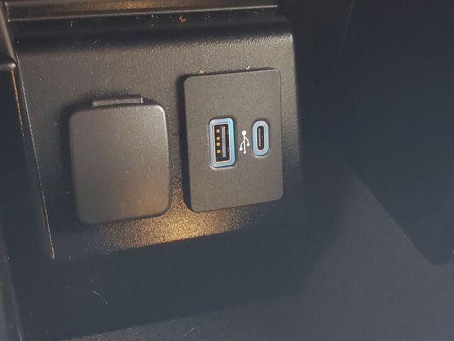 used 2022 Ford Explorer car, priced at $20,900