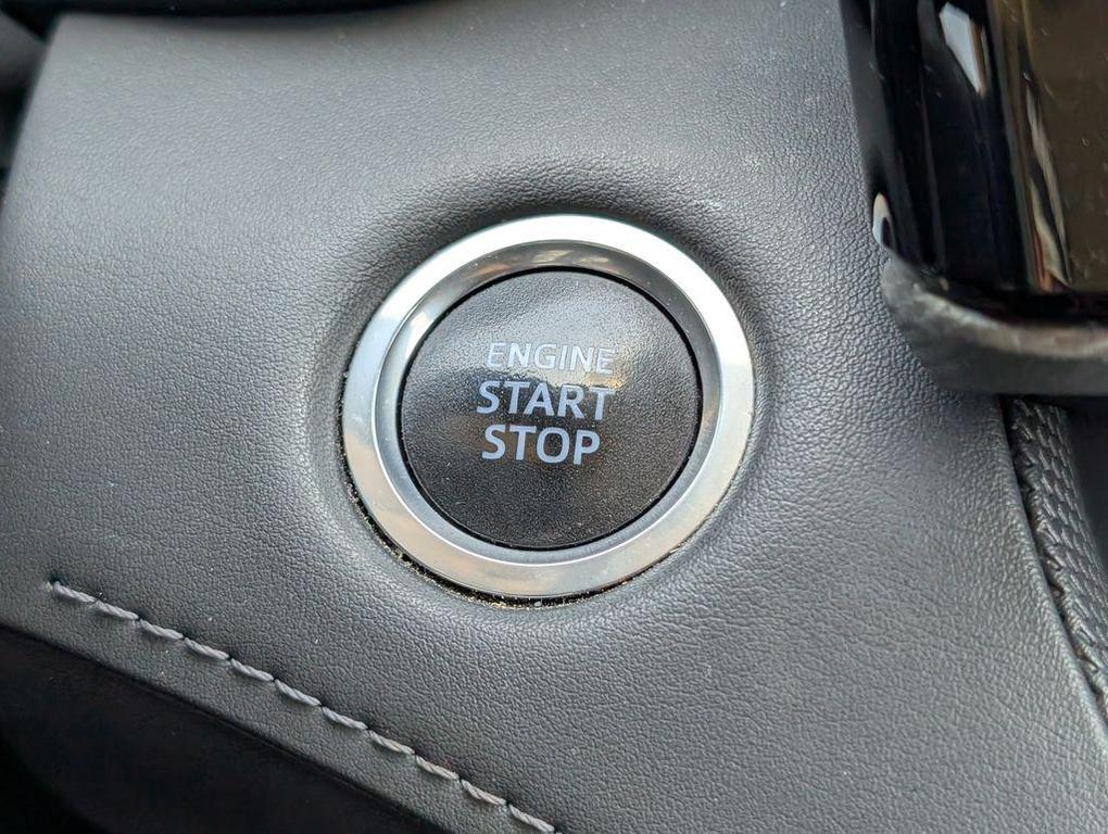 used 2020 Toyota Highlander car, priced at $28,998