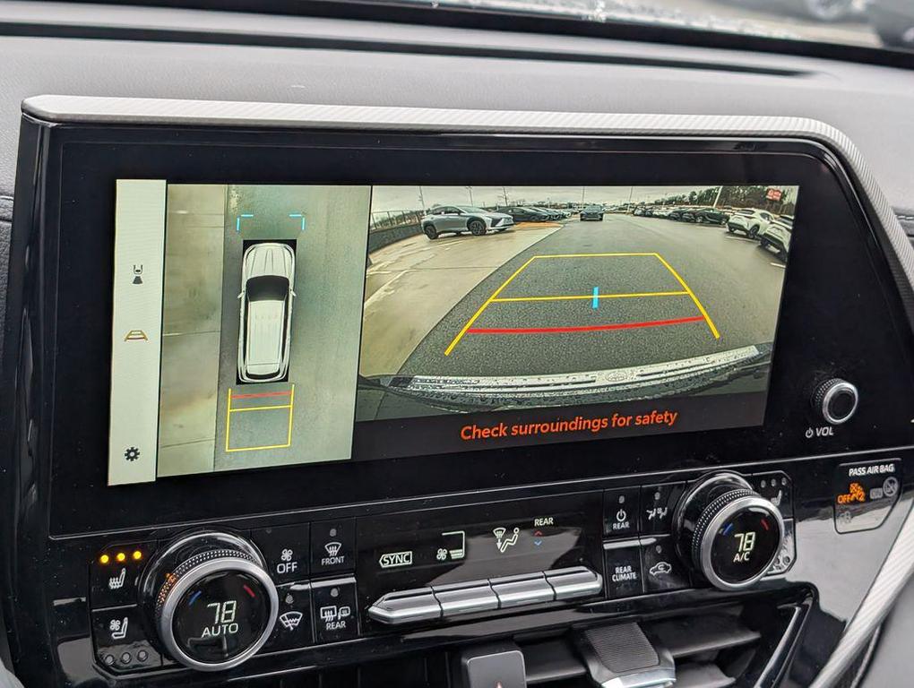 used 2024 Toyota Highlander car, priced at $49,672