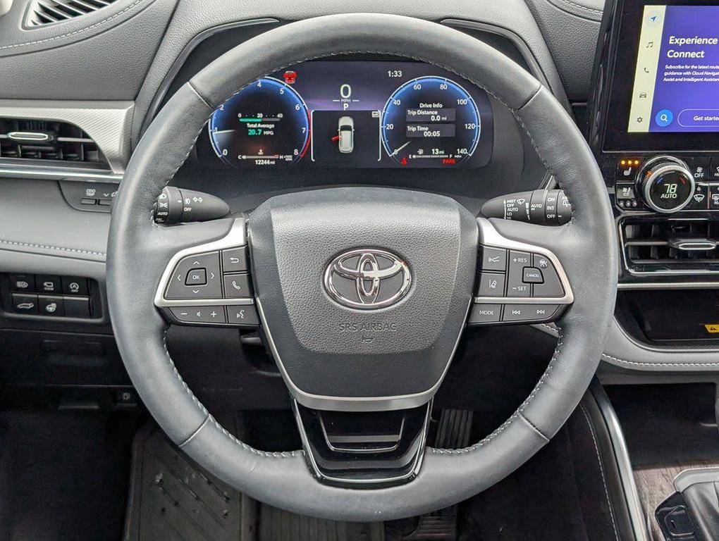 used 2024 Toyota Highlander car, priced at $49,672