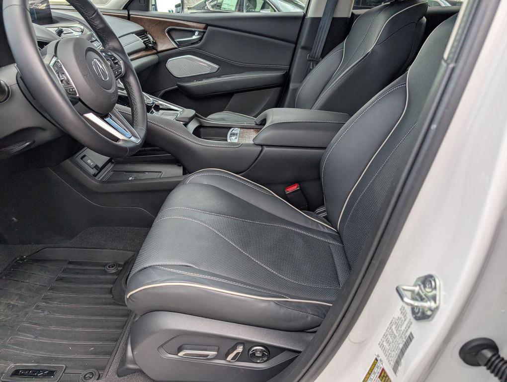used 2024 Acura RDX car, priced at $41,998