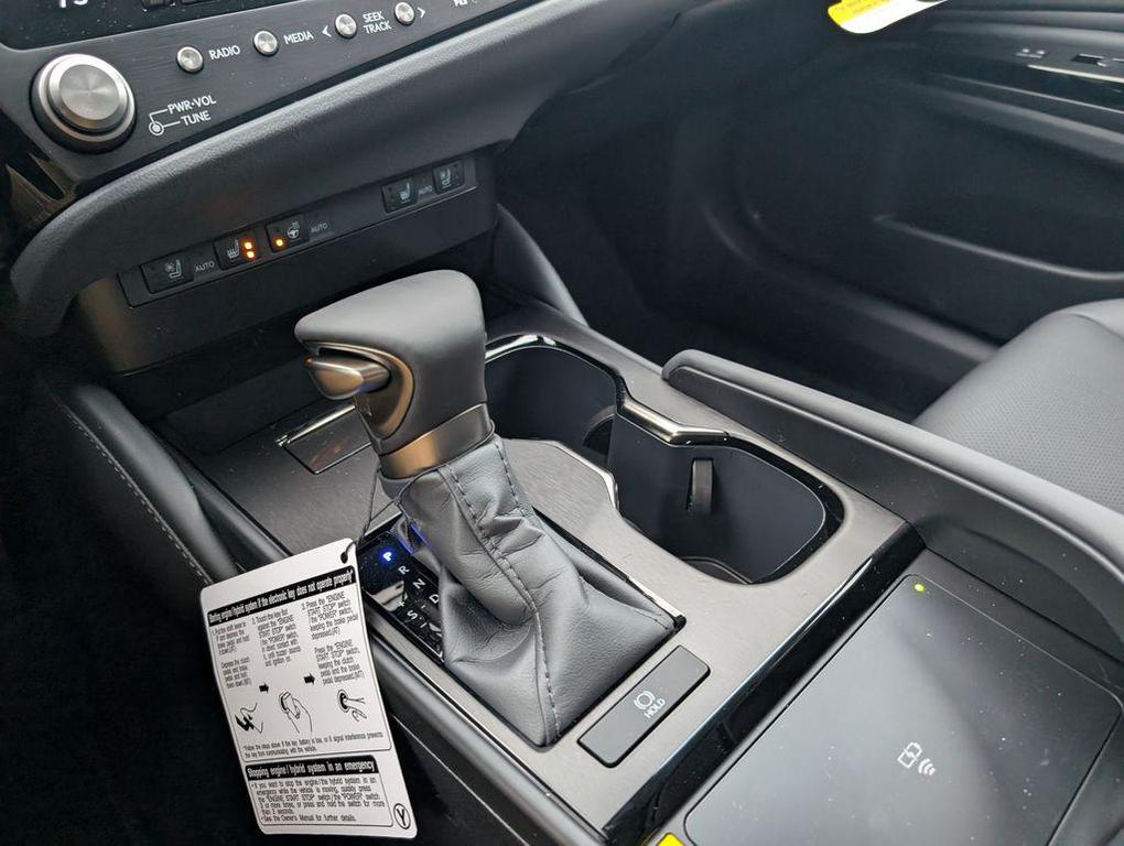 new 2025 Lexus ES 350 car, priced at $47,954