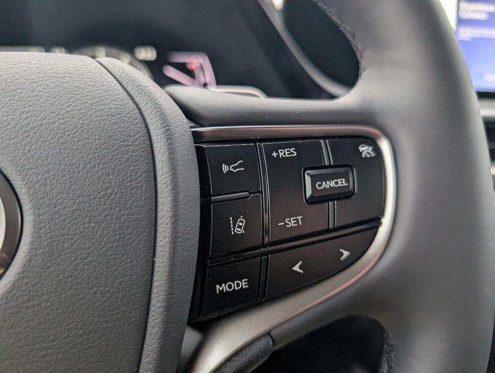 new 2025 Lexus ES 350 car, priced at $47,954