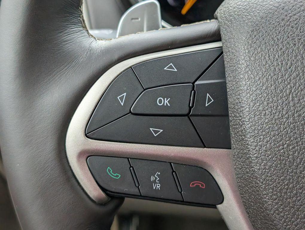 used 2017 Jeep Grand Cherokee car, priced at $16,962