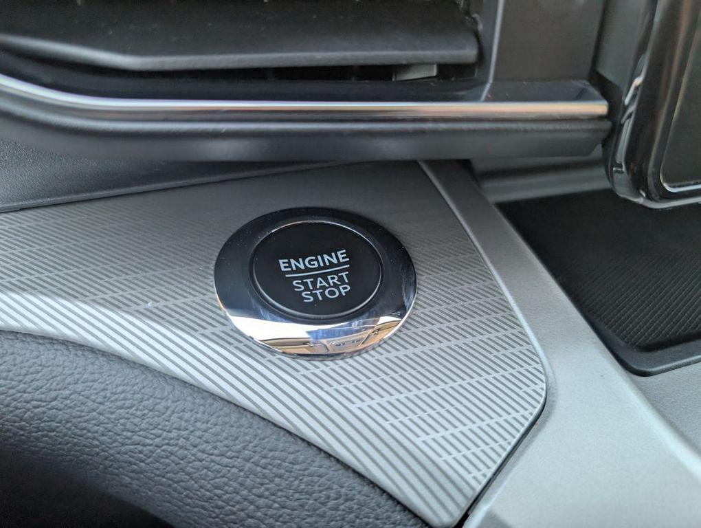 used 2022 Ford Explorer car, priced at $24,935