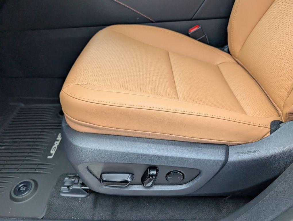 new 2026 Lexus RX 350 car, priced at $64,114