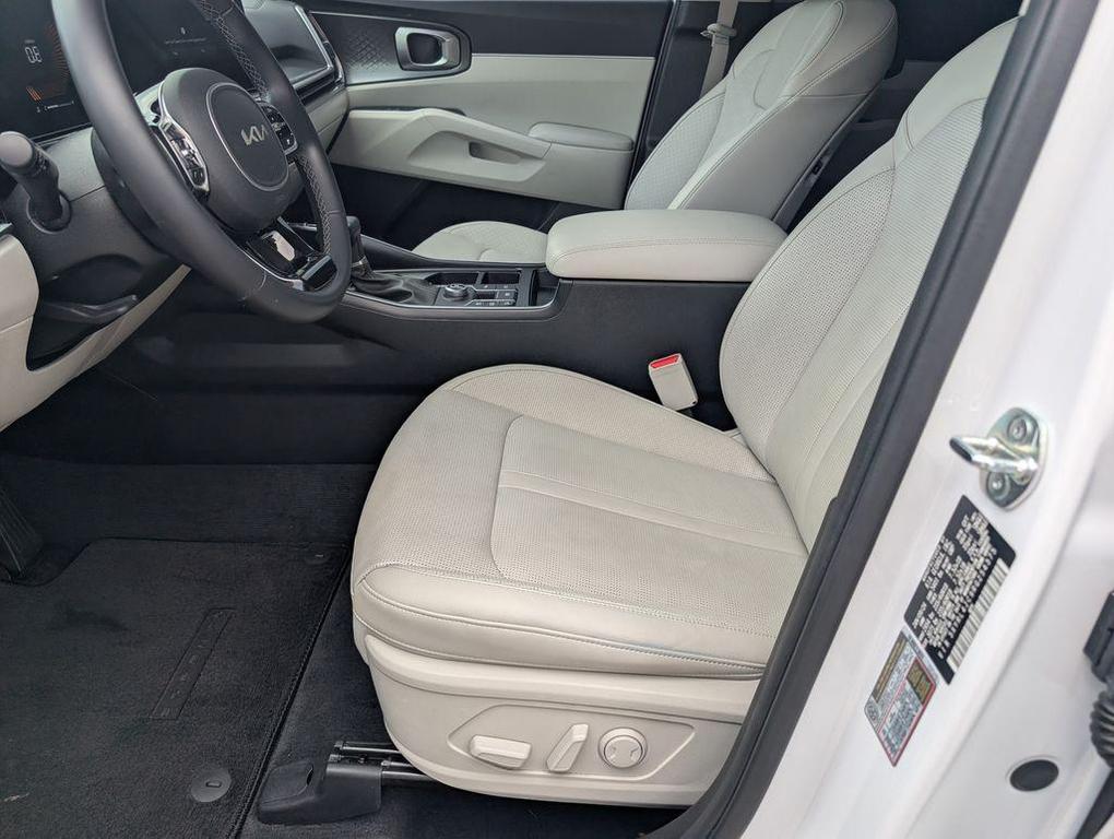 used 2024 Kia Sorento car, priced at $31,792