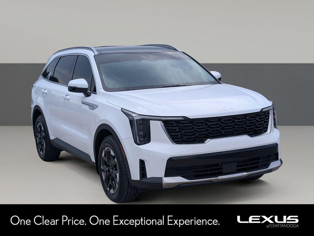 used 2024 Kia Sorento car, priced at $31,792