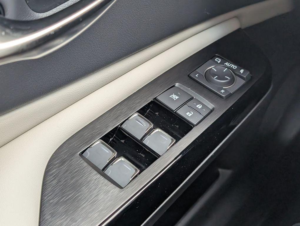 new 2025 Lexus ES 350 car, priced at $47,980