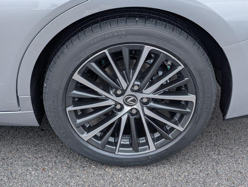 new 2025 Lexus ES 350 car, priced at $48,555