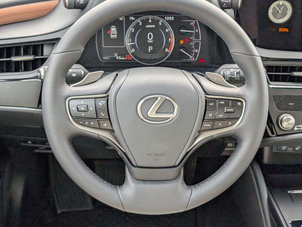 new 2025 Lexus ES 350 car, priced at $48,555