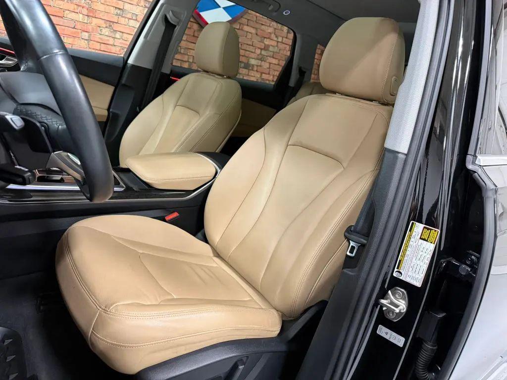 used 2023 Audi Q7 car