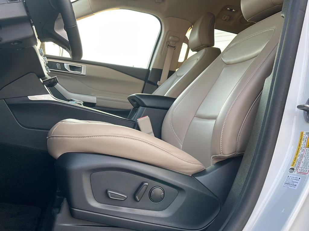 used 2024 Ford Explorer car, priced at $28,500