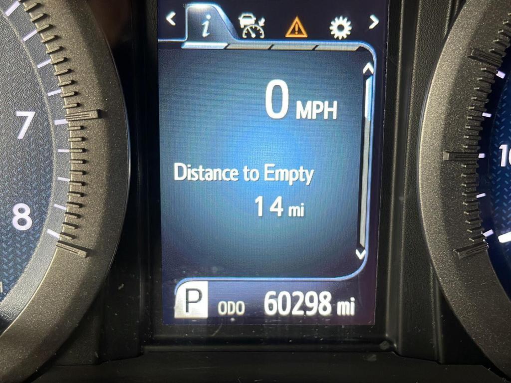 2020 Midnight Black Metallic Toyota Sienna