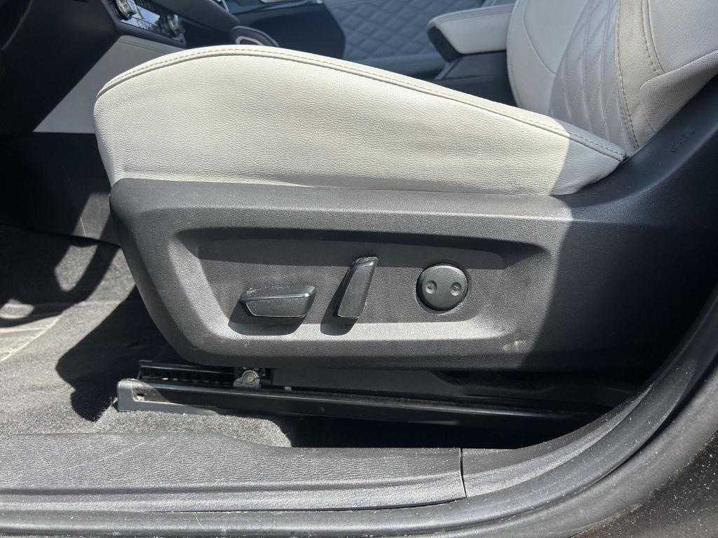 used 2022 Mitsubishi Outlander car, priced at $20,500