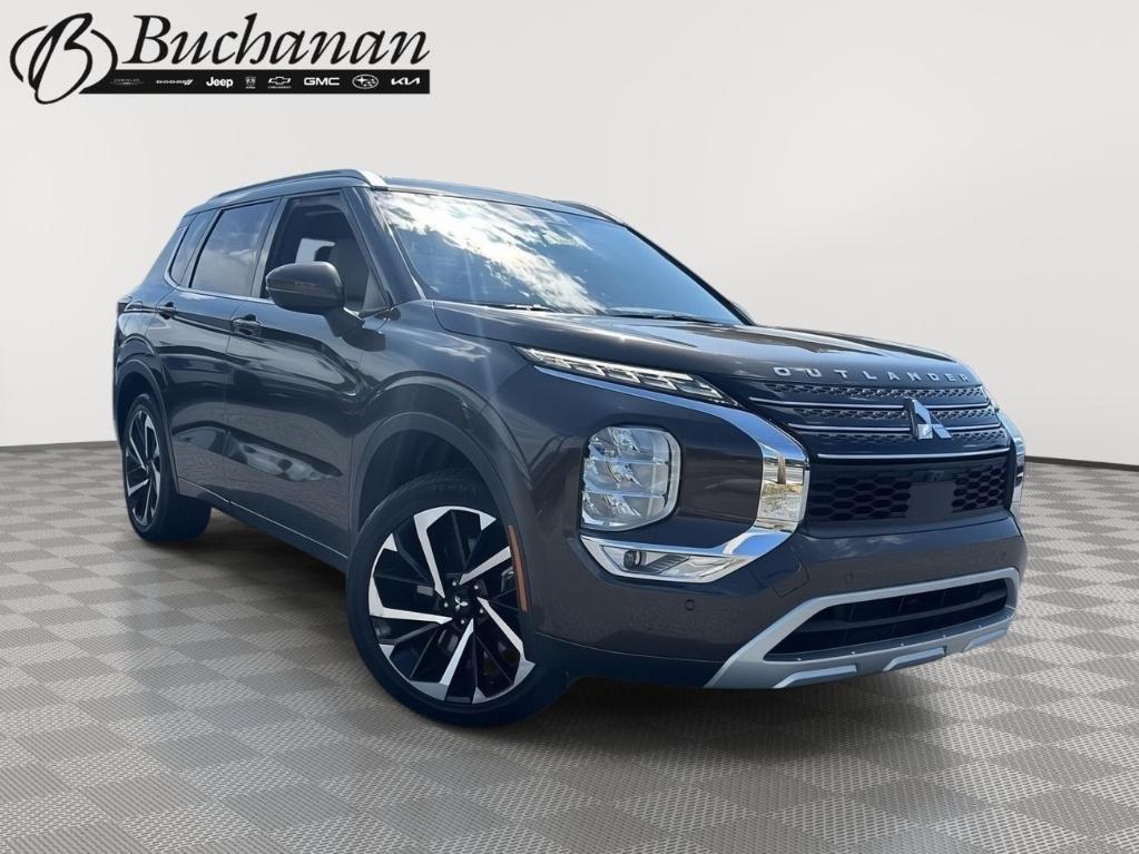 used 2022 Mitsubishi Outlander car, priced at $20,500