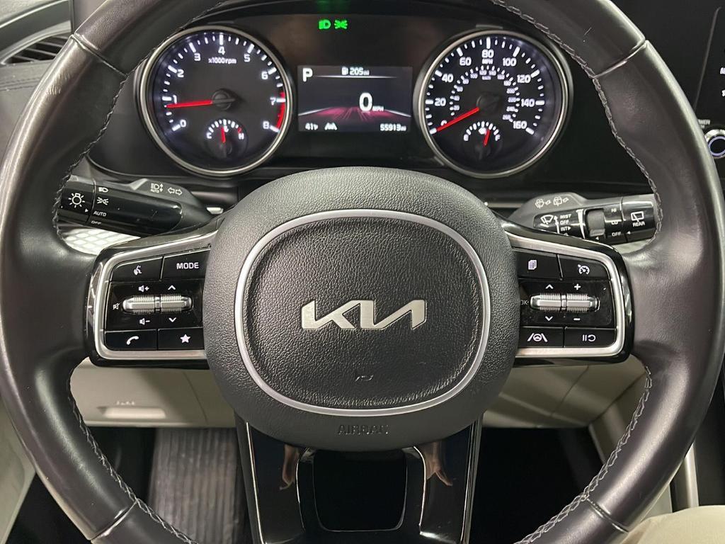 used 2024 Kia Carnival car, priced at $27,000