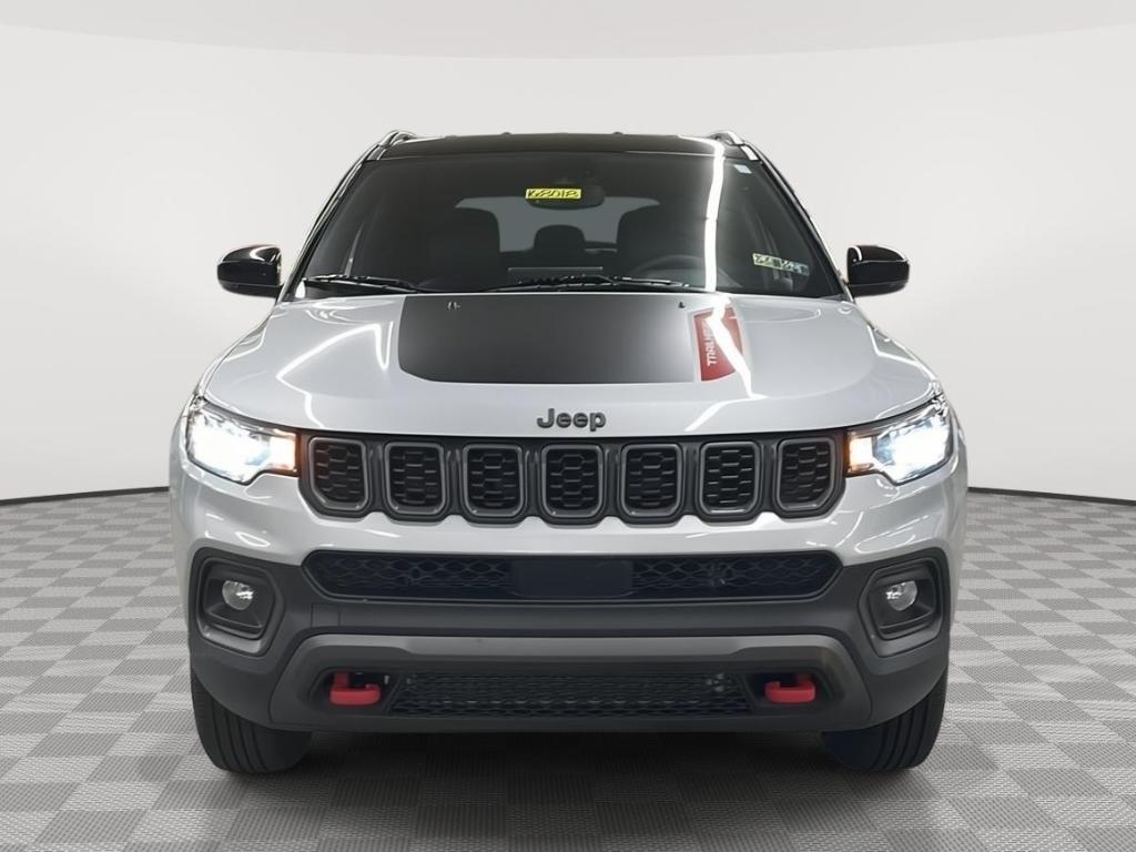 used 2025 Jeep Compass car, priced at $22,500