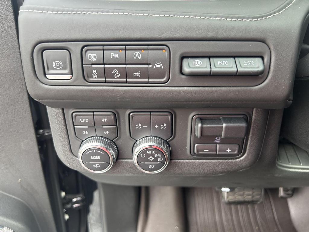 used 2023 GMC Yukon car, priced at $69,500