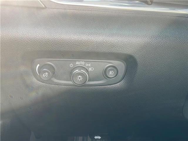 used 2020 Chevrolet Traverse car, priced at $16,498