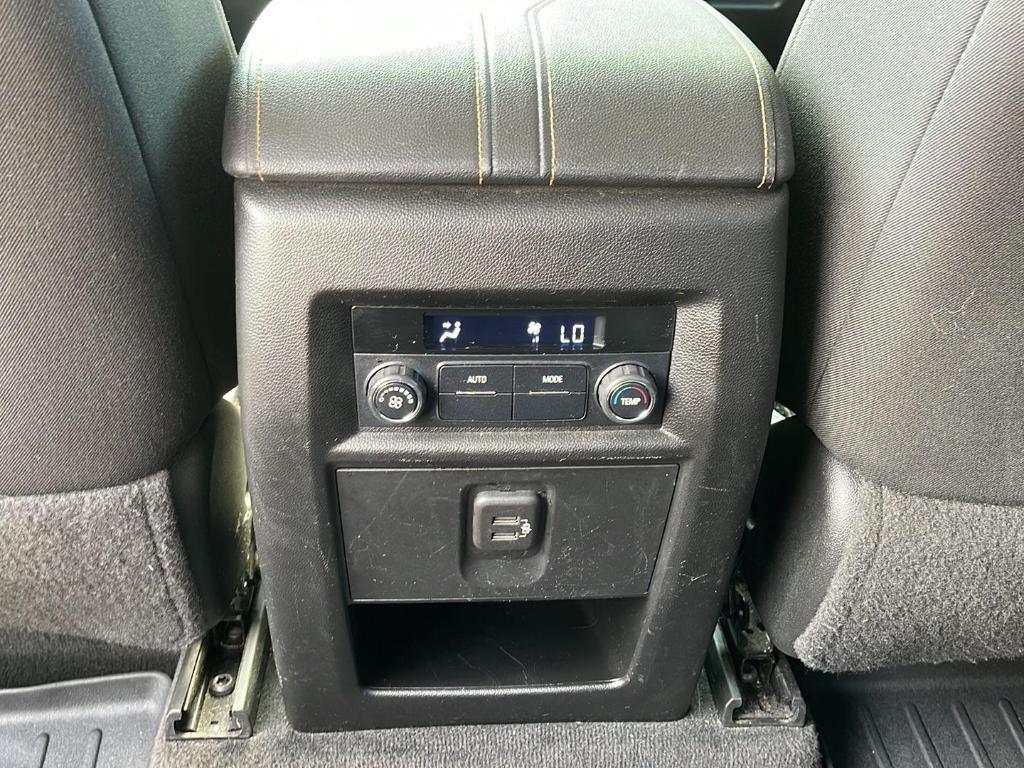 used 2020 Chevrolet Traverse car, priced at $16,500