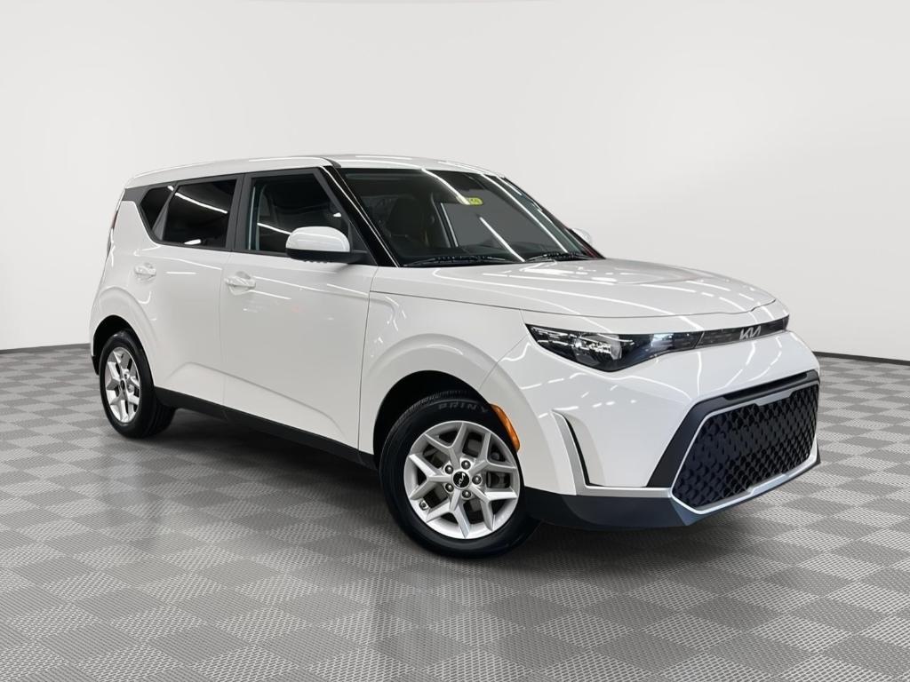 used 2025 Kia Soul car, priced at $17,000