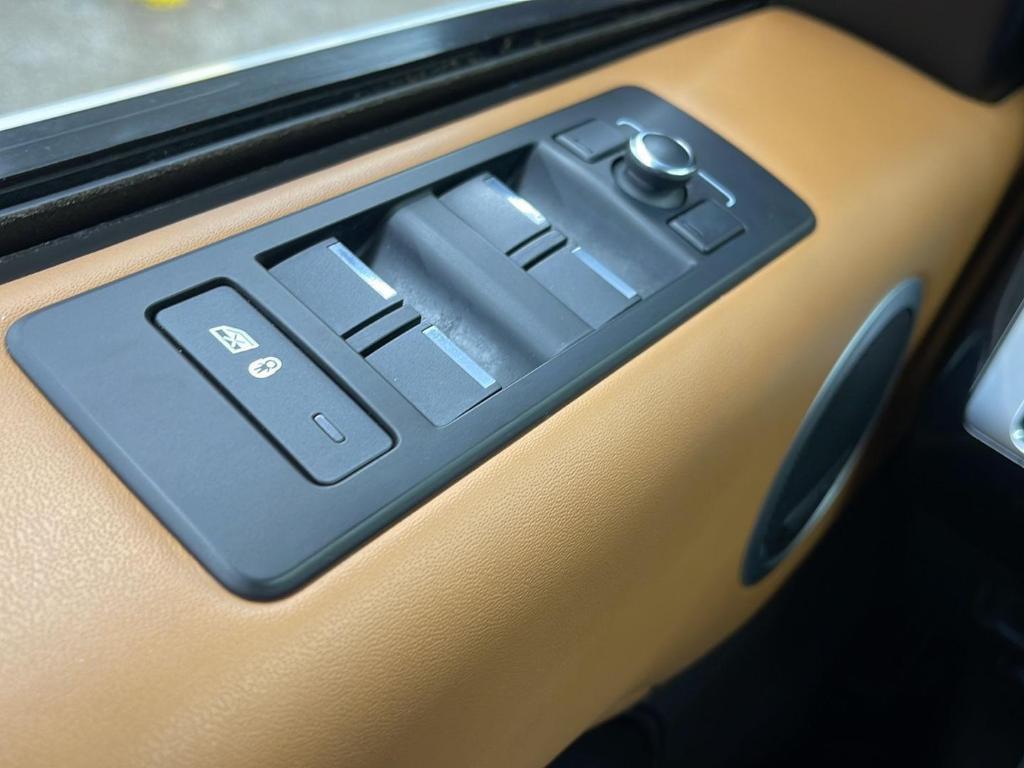 used 2017 Land Rover Discovery car, priced at $15,000